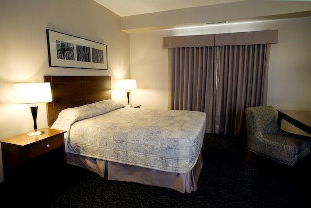 Heritage Inn & Suites - Brooks Cameră foto